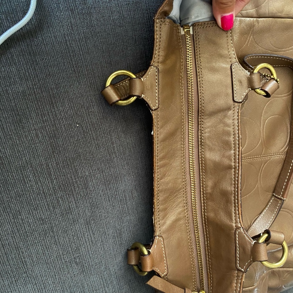 Coach Bag Tote Pocketbook Bronze - Picture 8 of 8